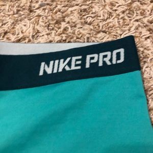 nike pros